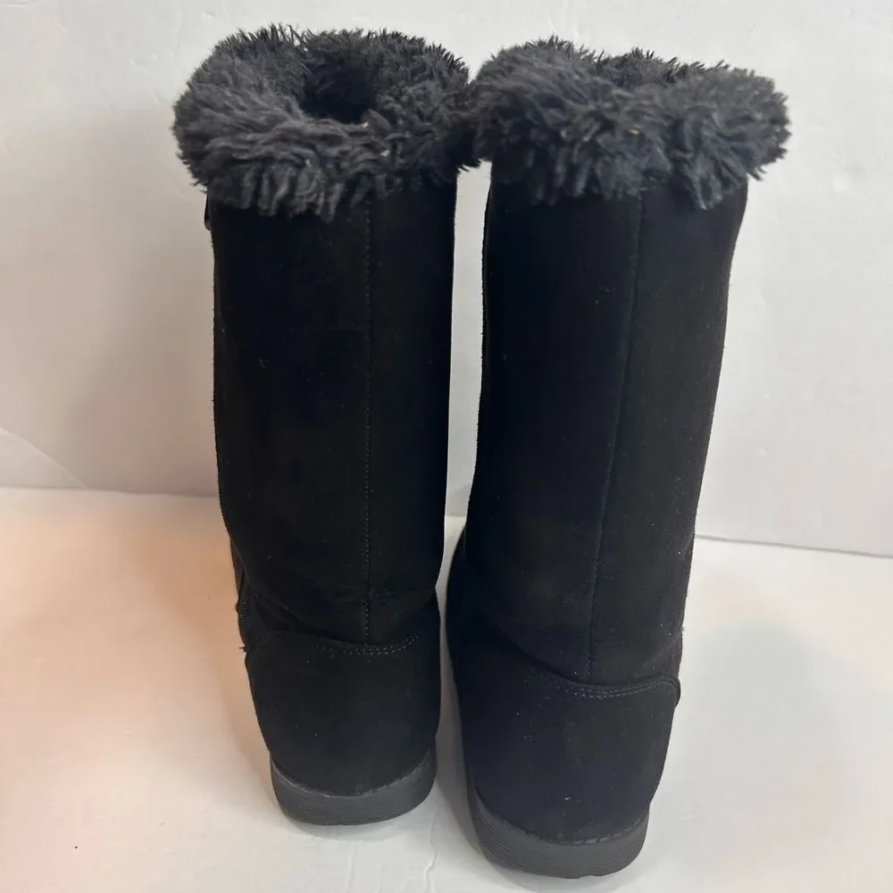 Cat & Jack Girl’s Kameryn Faux-Fur Shearling Boots. Black. Size 2